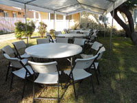 10x30 carpa con mesas redondas