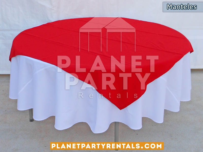 mesa redonda con mantel y diamante para rentar