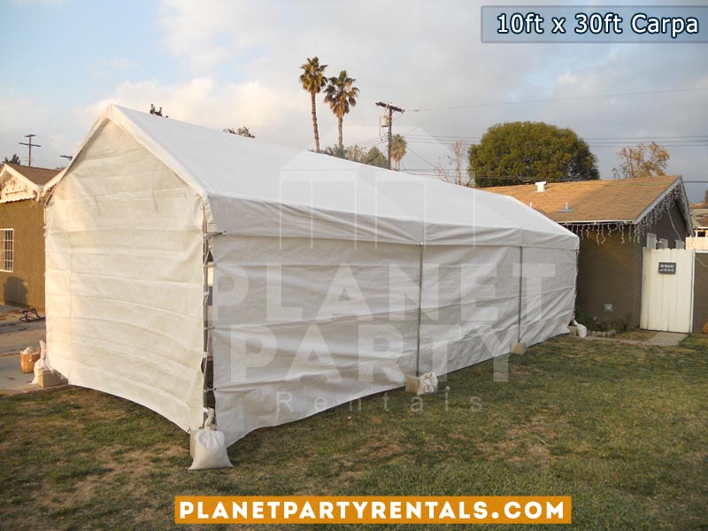 Carpa abierta con Sillas y Mesas - |Mesas | Sillas | Carpa